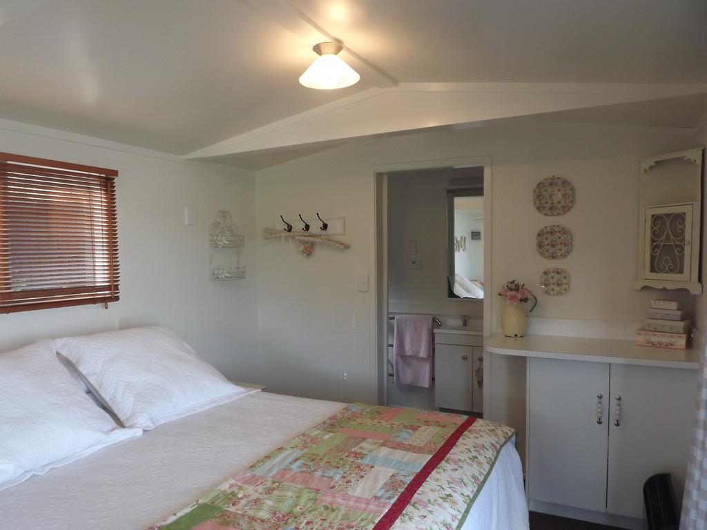 Long Bay Motor Camp Hotel Coromandel Bagian luar foto